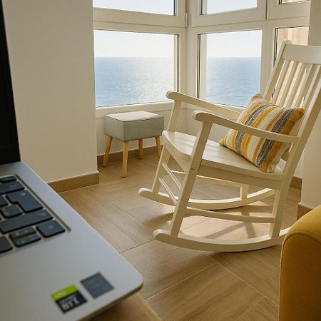 Skyline - Beach Apartment With Breathtaking Views And More Cádiz Buitenkant foto